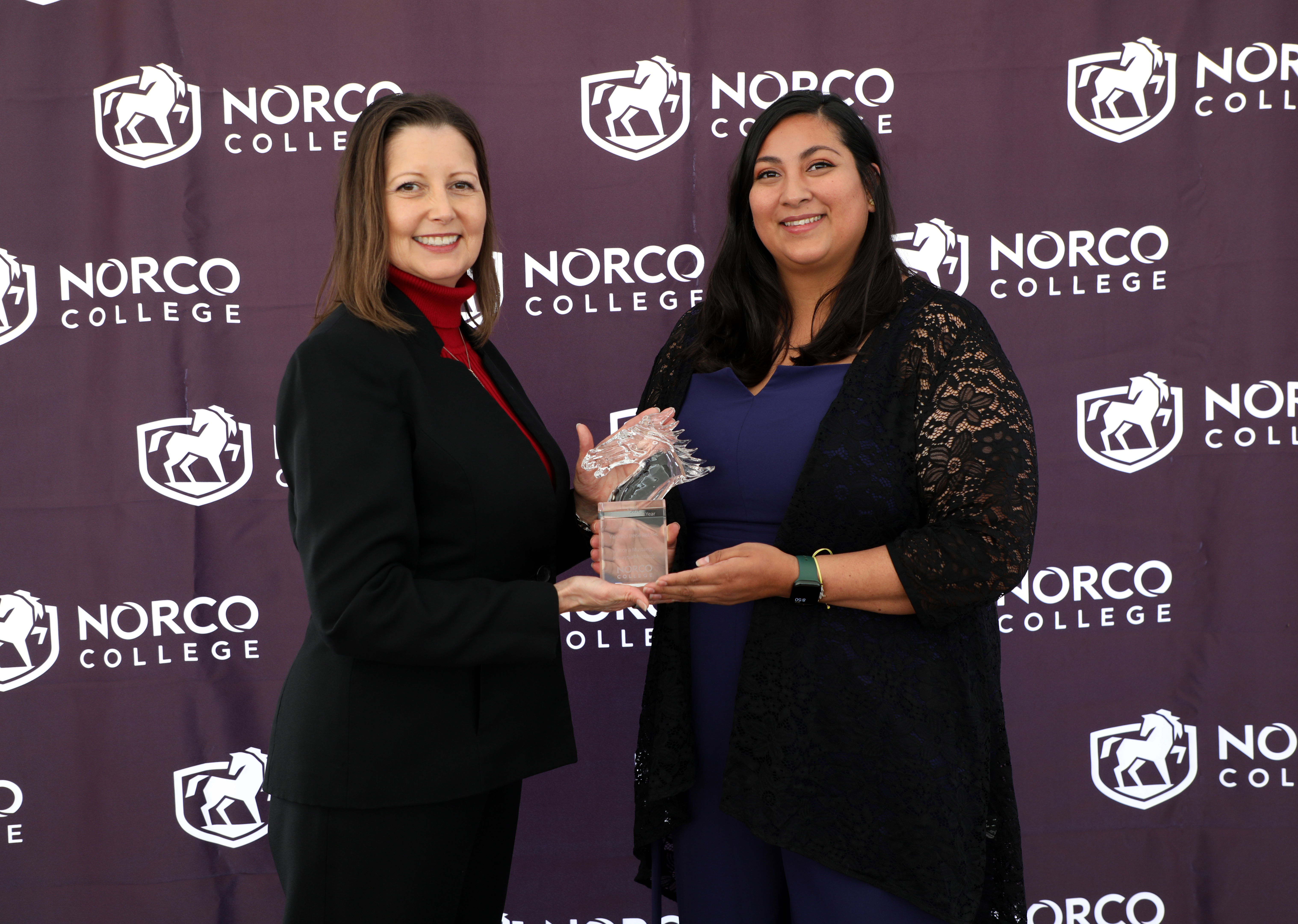 Alumnus of the Year Vanessa Robles with President Green