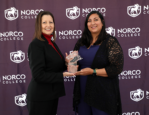 Alumnus of the Year Vanessa Robles with President Green