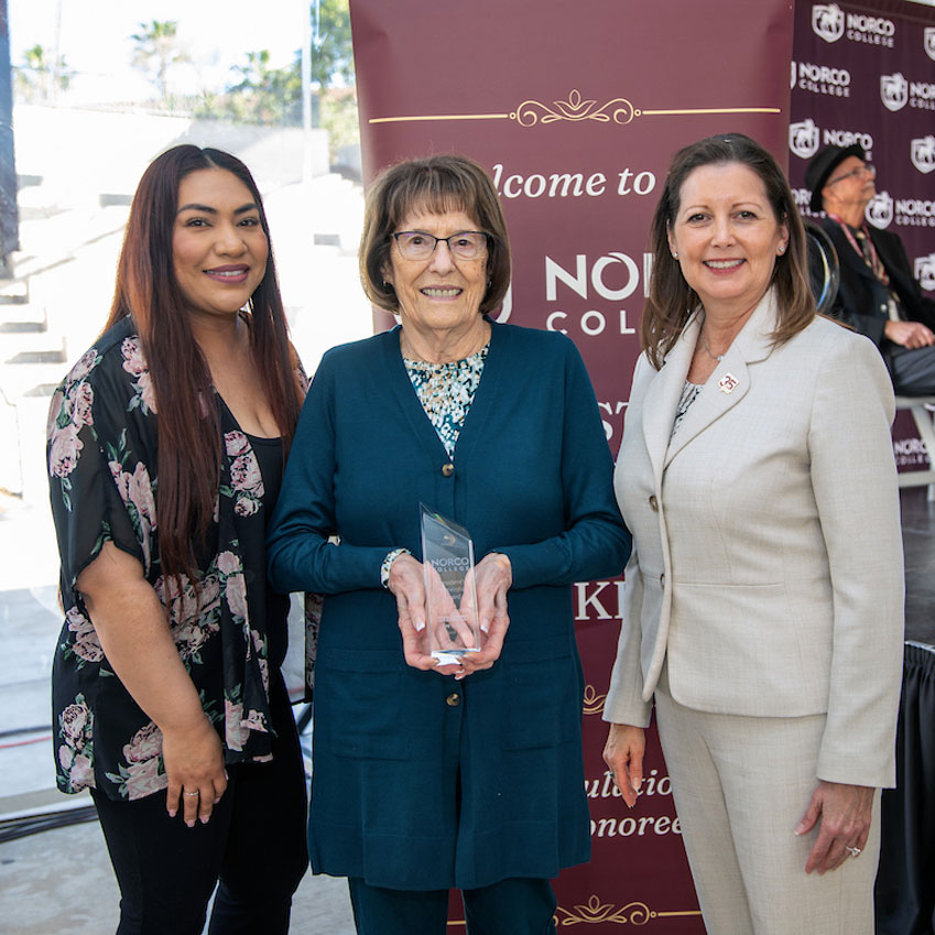 Carla Reyes and Betty Bash with Town & Country Day School and Norco College President Monica Green
